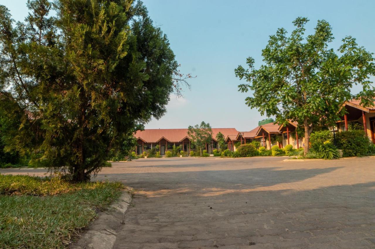 Shakespeare Court Serviced Apartments Λουσάκα Εξωτερικό φωτογραφία